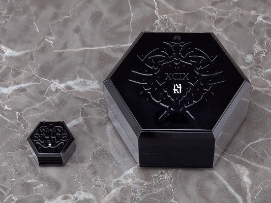 Chitocerium XCIX-albere & C-efer