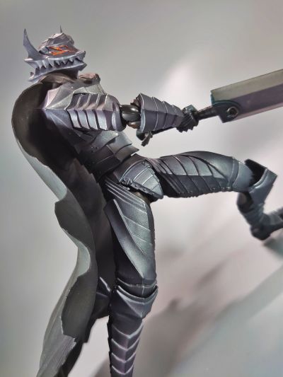 figma#SP-046  剑风传奇 格斯 狂战士的甲胄ver.