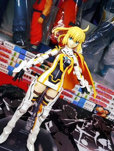 figma#SP-128 Type-Moon Racing&GOOD SMILE Racing Saber・Lily 赛车女郎Ver.