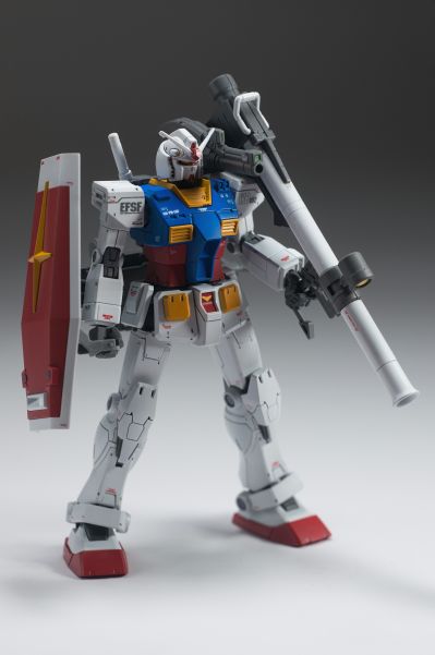 HG 1/144  RX-78-02 高达（机动战士高达 THE ORIGIN版）
