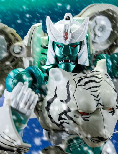 变形金刚MP系列 MP-50 白虎 (超能勇士)