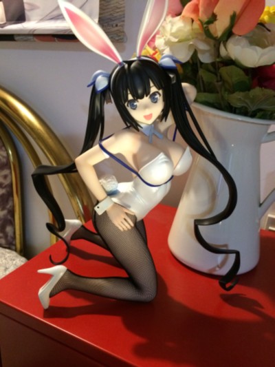 B-style 期待在地下城邂逅有错吗2 赫斯缇雅 兔女郎