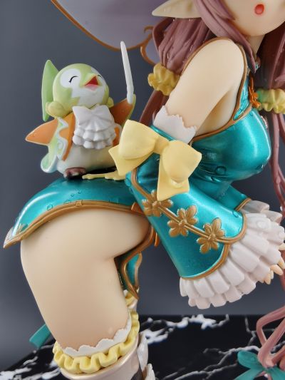 光明之响 琳娜・梅菲尔德