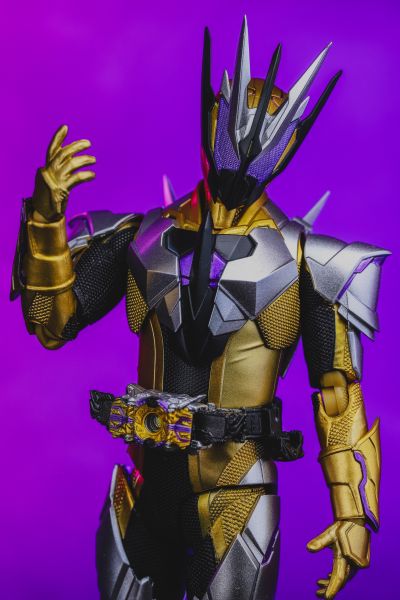 S.H.Figuarts 假面骑士零一 假面骑士千骑