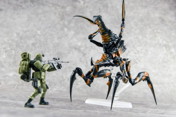 figma#SP-124 星船伞兵 战斗虫