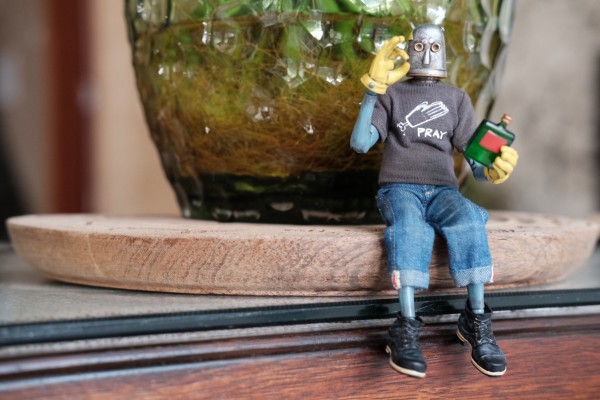 PES020 铁头托尼-亡命加油站系列1/12可动人偶