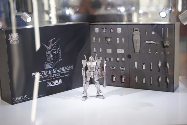 PG UNLEASHED 1/60  RX-78-2 高达