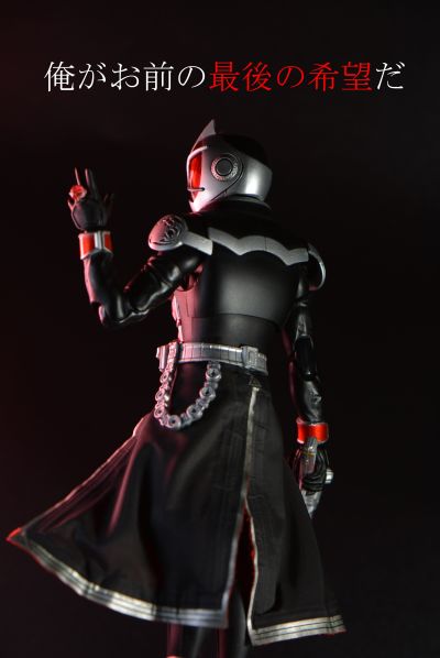 S.H.Figuarts(真骨雕制法)   假面骑士巫骑 火焰形态