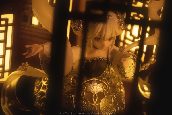 《国家宝藏》葡萄花鸟纹银香囊