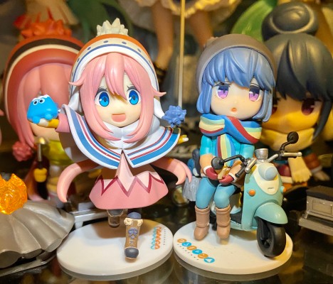 摇曳露营△ 各务原抚子