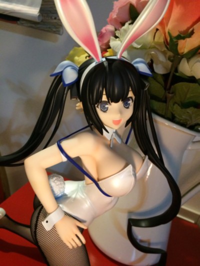 B-style 期待在地下城邂逅有错吗2 赫斯缇雅 兔女郎