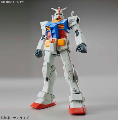 MG 1/100 高达基地专属商品 RX-78-2 高达（完美高达造型）〔动画配色〕