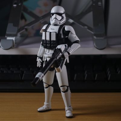 マフェックス No.68 星球大战: 最后の杰达イ ファースト・オーダー・エクセキューショナー The Last Jedi ver. 