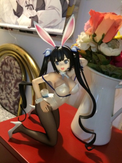 B-style 期待在地下城邂逅有错吗2 赫斯缇雅 兔女郎