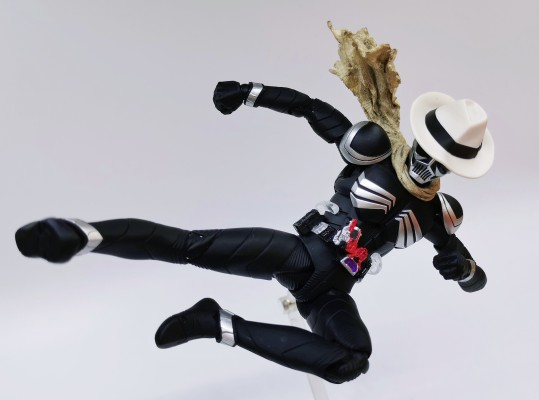 S.H.Figuarts（真骨雕制法） 假面骑士颅骨