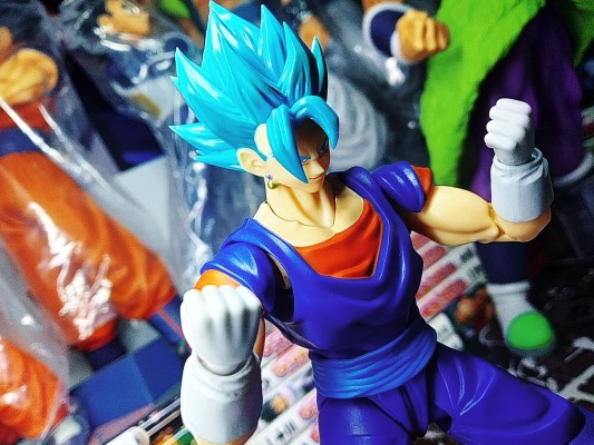 S.H.Figuarts 龙珠超 贝吉特 超级赛亚人之神 Super