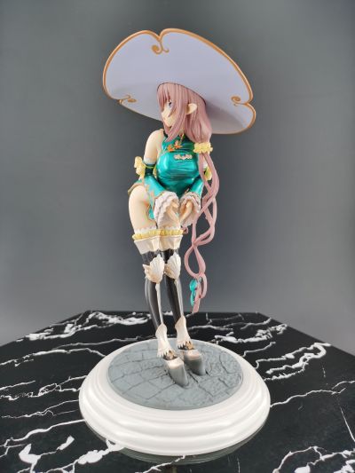 光明之响 琳娜・梅菲尔德