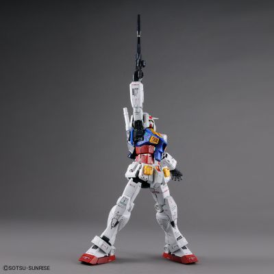 PG UNLEASHED 1/60  RX-78-2 高达