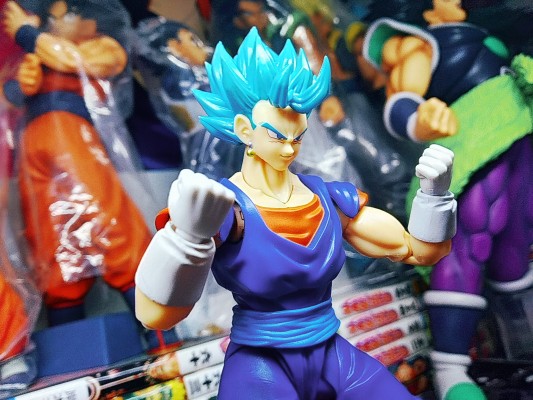 S.H.Figuarts 龙珠超 贝吉特 超级赛亚人之神 Super