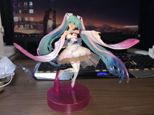 Espresto Racing 初音未来 2019 晴着ver.