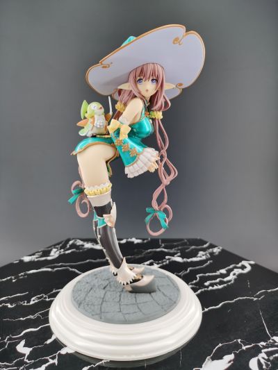 光明之响 琳娜・梅菲尔德