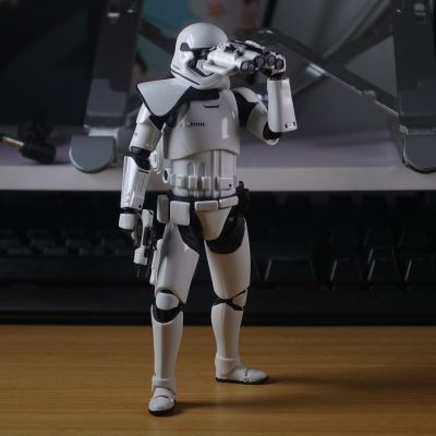 マフェックス No.68 星球大战: 最后の杰达イ ファースト・オーダー・エクセキューショナー The Last Jedi ver. 