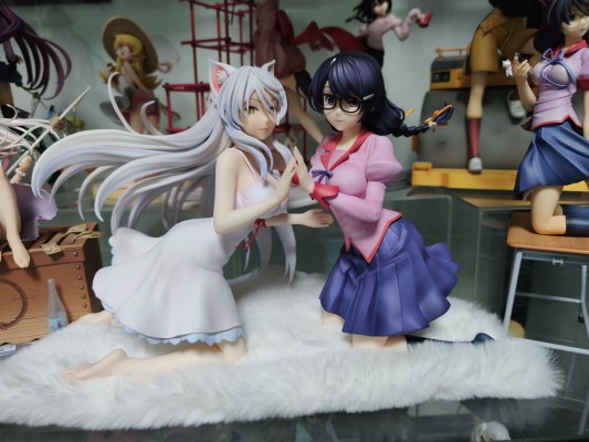 猫物语 黑羽川 与 羽川翼