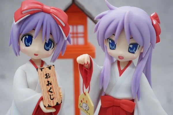 幸运星 柊镜＆つかさ 初詣SET
