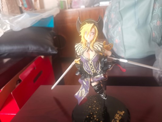 百花繚乱 	夏尔·戴·达尔坦尼雅