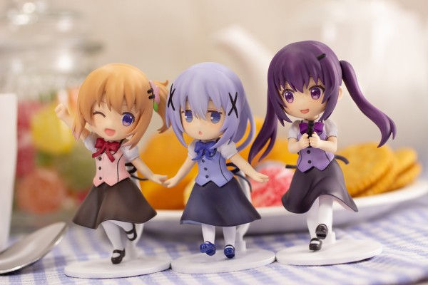 请问您今天要来点兔子吗？BLOOM 香风智乃（PLUM限定版）