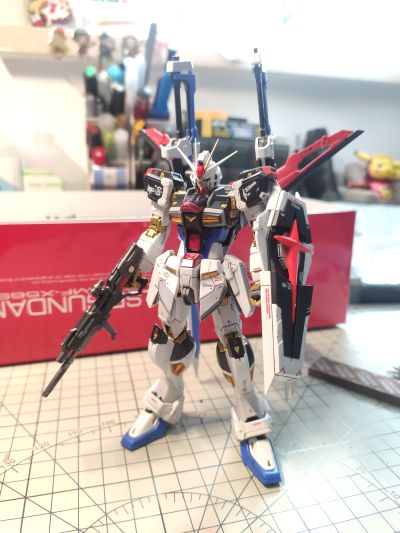 RG 1/144 巨剑型脉冲高达