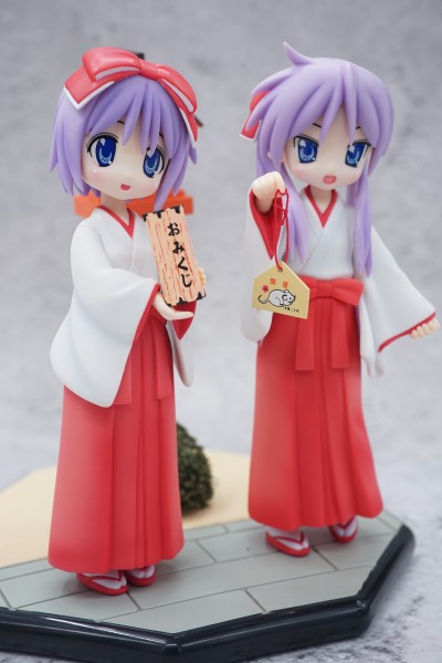 幸运星 柊镜＆つかさ 初詣SET