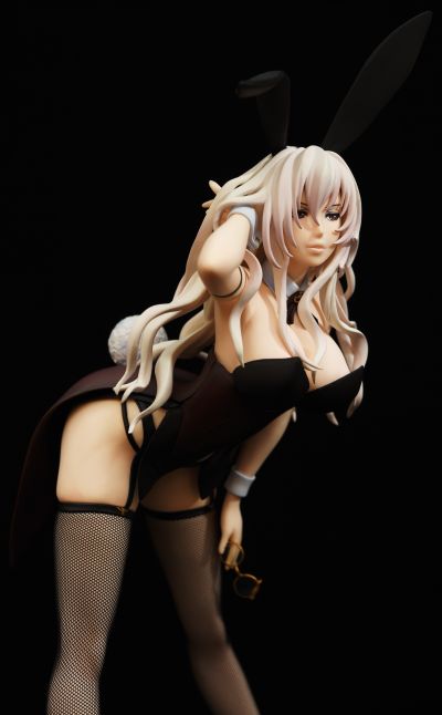 百机夜行 奥莉加大佐 兔女郎版