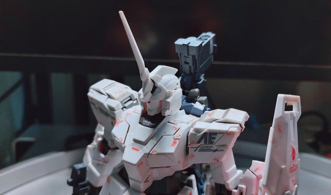 MG 1/100 独角兽高达 Ver.Ka