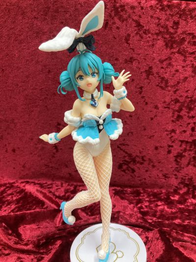 BiCuteBunnies  初音未来 白色兔女郎