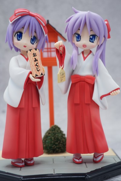 幸运星 柊镜＆つかさ 初詣SET