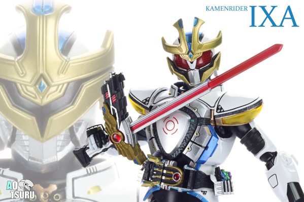 S.H.Figuarts（真骨雕制法） 假面骑士战骑 保全模式/爆发模式 (红音也)