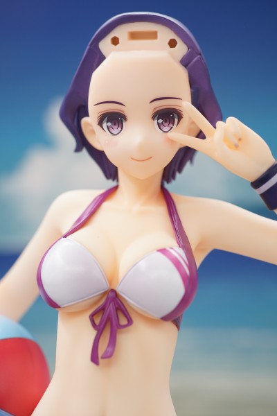 霞之丘诗羽 泳装版