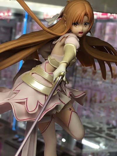 Espresto 	刀剑神域Alicization War of Underworld 创世神史提西亚 亚丝娜