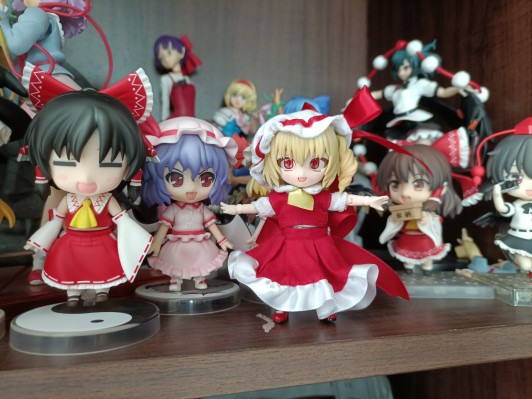 Chimicco Doll 东方Project 	芙兰朵露・斯卡雷特 Doll・Scarlett