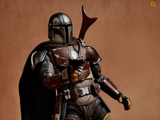 S.H.Figuarts 曼达洛人 IG-11