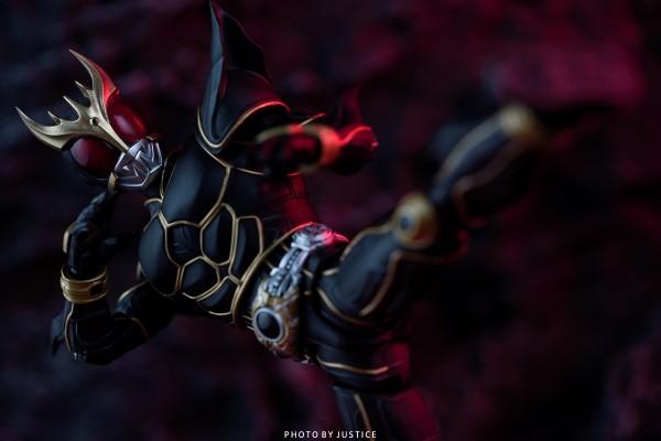 S.H.Figuarts(真骨雕制法)    假面骑士空我 究极形态