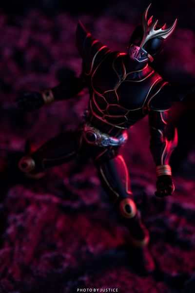 S.H.Figuarts(真骨雕制法)    假面骑士空我 究极形态