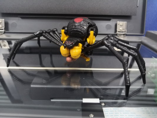 变形金刚 王国 KD-01 金刚王