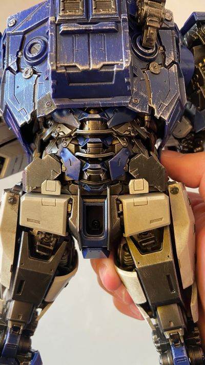 3Z0160 DLX 变形金刚外传 大黄蜂 声波＆机器狗