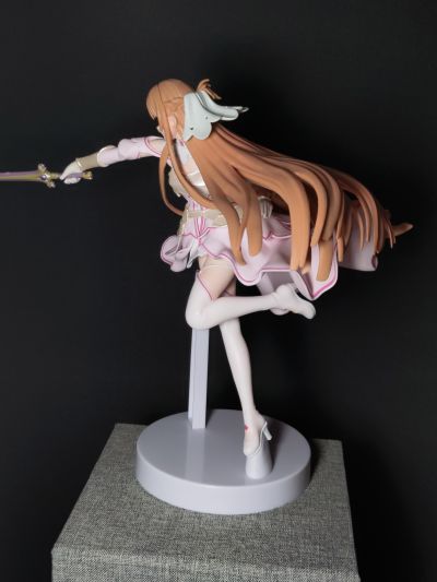 Espresto 	刀剑神域Alicization War of Underworld 创世神史提西亚 亚丝娜