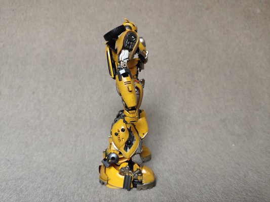 变形金刚 MPM-7 バンブルビー[takaraTomy]