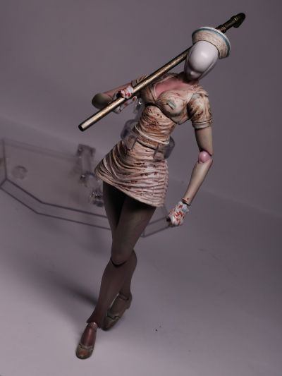 figma#SP-061 寂静岭2 气泡头护士