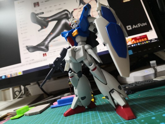 ROBOT魂＜机动战士系列＞   RX-78GP01-Fb 高达试作1号机全方位推进型 剧中版