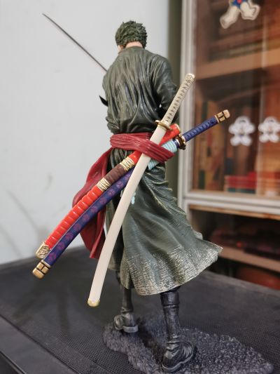 造形师×写真家 海贼王 -罗罗亚·索隆- A款